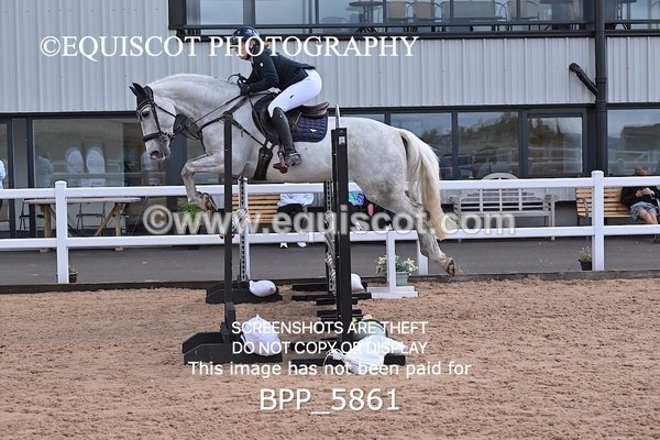 BPP_5861 - CLASS 10 THURS Nupafeeds Senior Dicovery/1m open