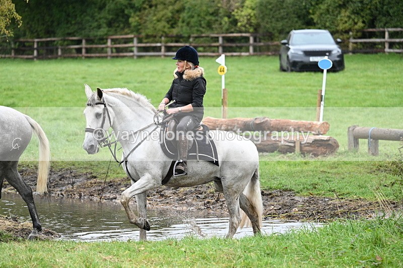 WJ7_1696 - Time at Photographer 13:13 to 13:26
