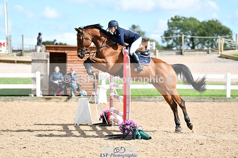 240913A-142811-04725 - Cls 24 1.05m Amateur Qualifier