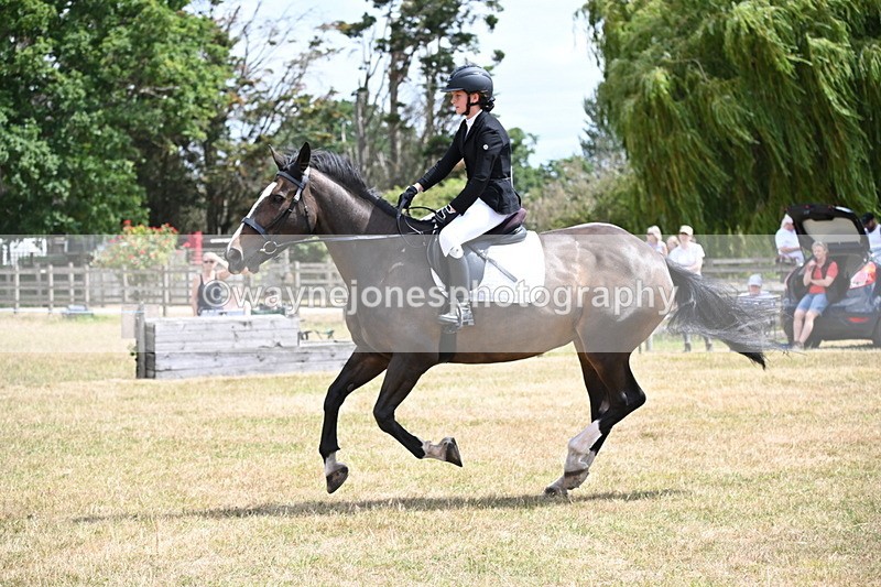 WJ6_5386 - Class 12 Minimus Jumping 45cm