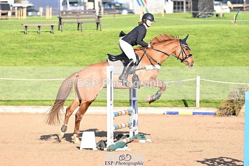 251130-124740-01800 - Cls 23 & 24 80cm Club & Schools