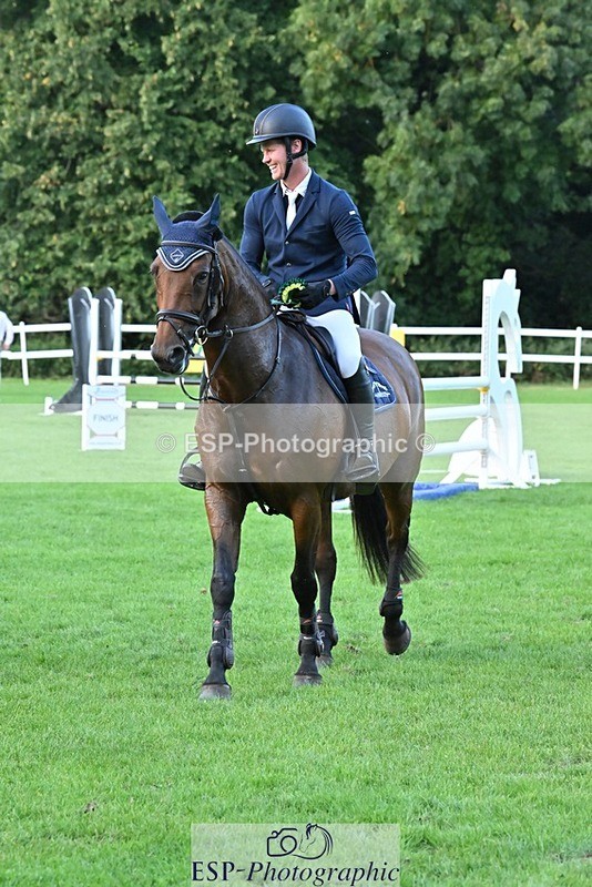 230909-191254-08297 - Cls 14 Snr 1m Derby