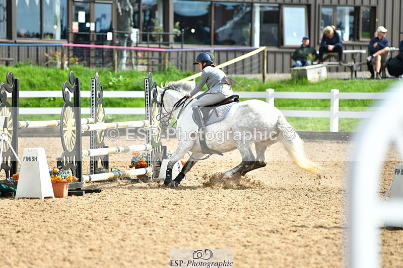 230812A-104812-08335 - Cls 26 A&B Discovery & 1m Open