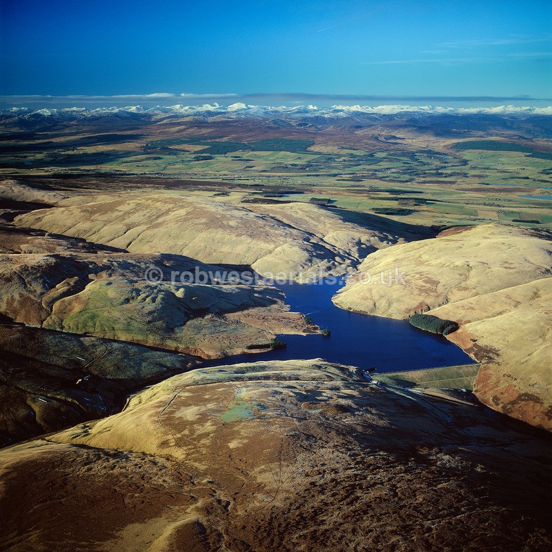 A00040C Upper Glen Devon on the Ochil Hills - Lochs, glens and rivers