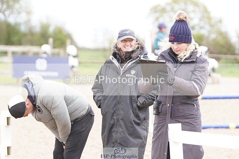 250414-132156-00914 - 80cm Round 2