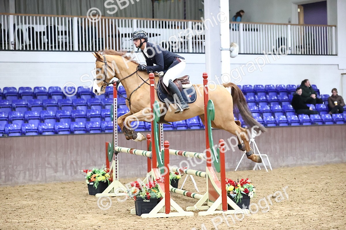 SBM_2241 - Class 8 - Nupafeed Supplements Senior Discovery/ 1m Open