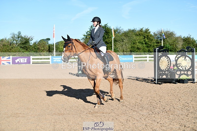 240913A-090335-02833 - Cls 20 Snr British Novice and 90cm Open
