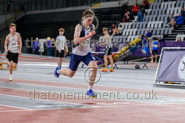 Age26SAT-914768 - Track Male Set One