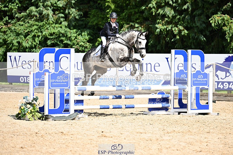 240824X-134236-29052 - 80cm Round 2 13.30 to 14.30