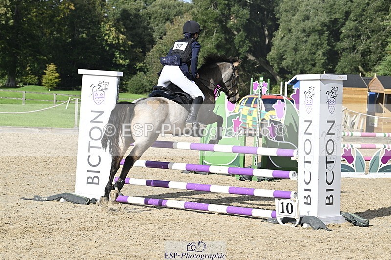 251005A-153533-04779 - Cls 10 Int 90-95cm