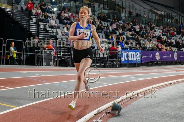 Age26SAT-819295 - Track Female Set One