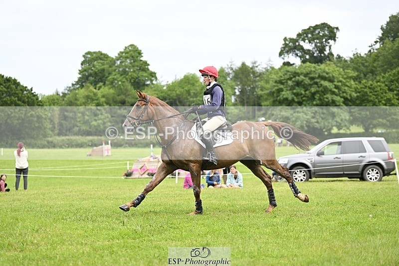 240525-151807-16737 - 216-I'M_A_WONDER-Rosie_Bradley-Hole