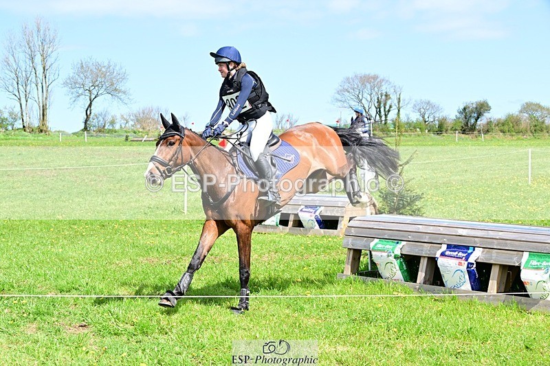 260418-131145-03866 - G-302-Elise.Cadman