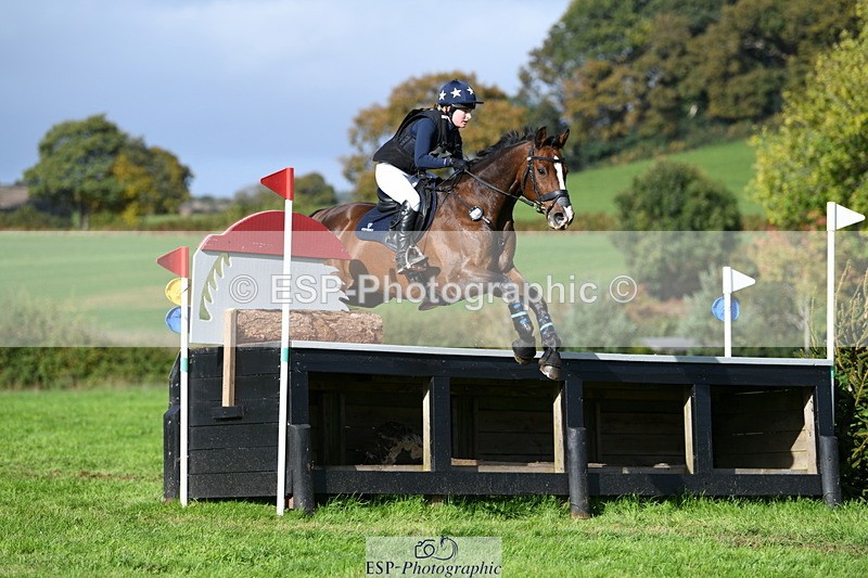 251024A-131424-11958 - B-160-Phoebe.Woods