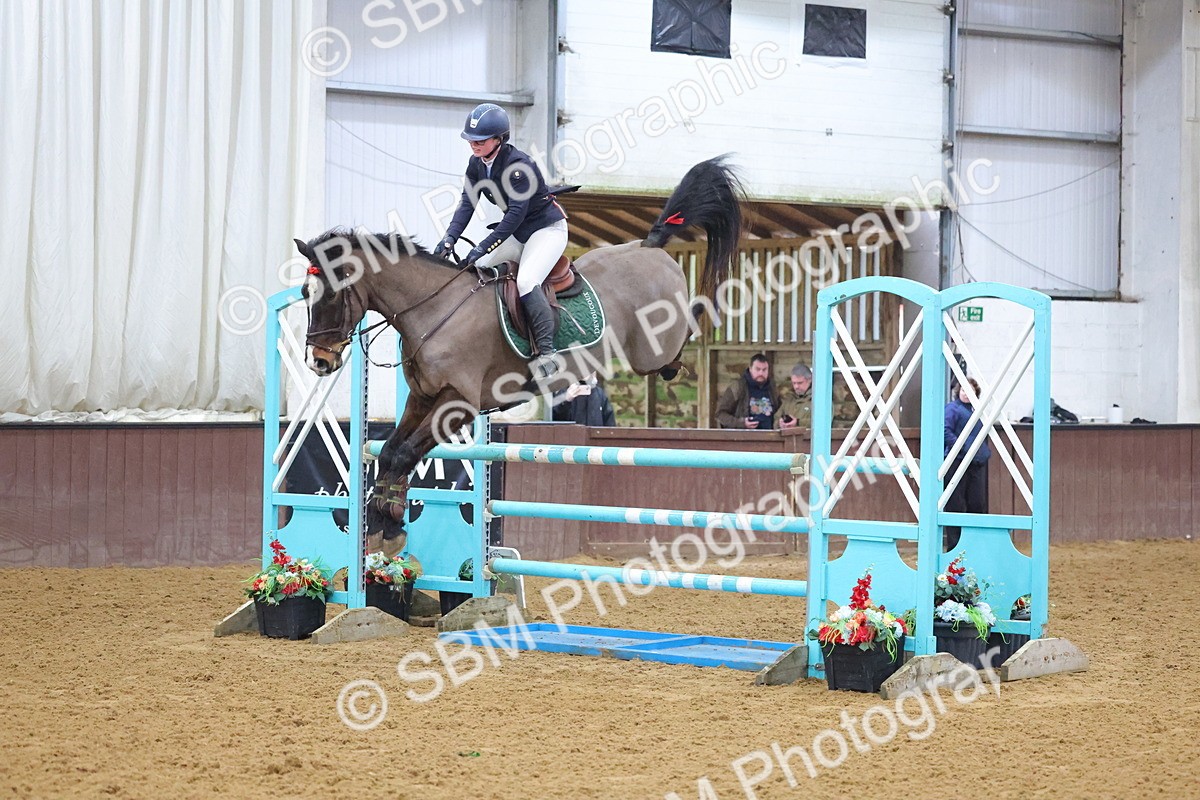 SBM_001943 - Class 15 - Senior Newcomers - First Round (1.10m)