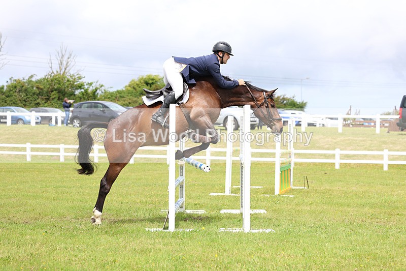 3E7A6955 - Class 11: Senior Newcomers/1.10 open