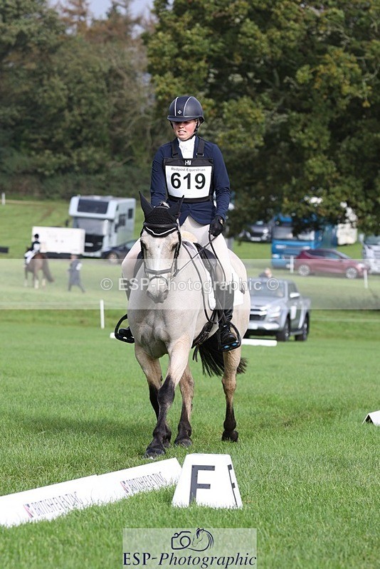 231019-121021-03537 - 619-GARVAGH.GOLDEN.OAK-Ella.Snow-DR