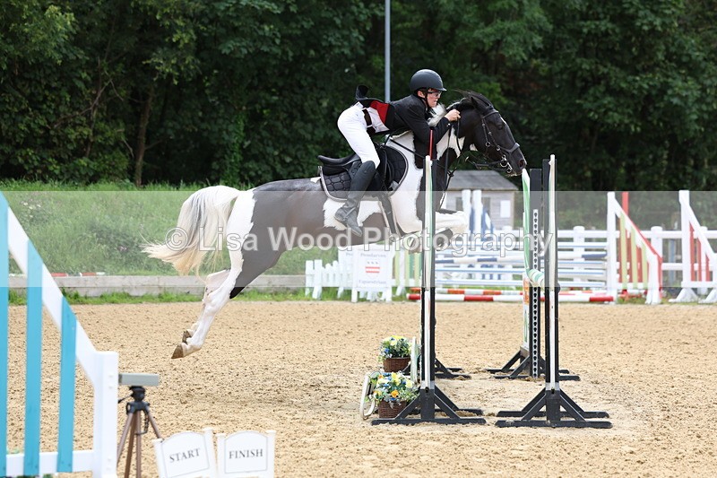 3E7A6182 - Class 4: Senior British Novice/90cm open
