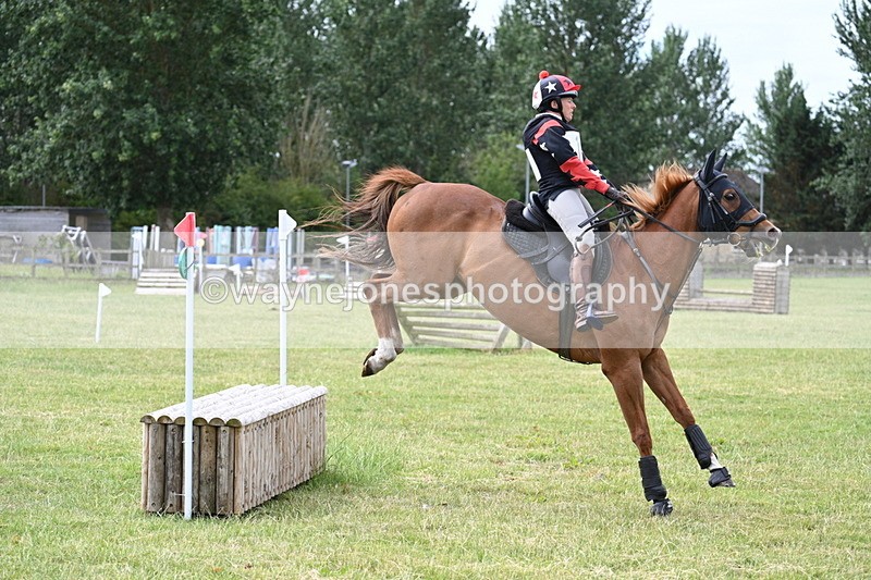 WJ7_5424 - 60cm XC Time 10:17 to 10:49