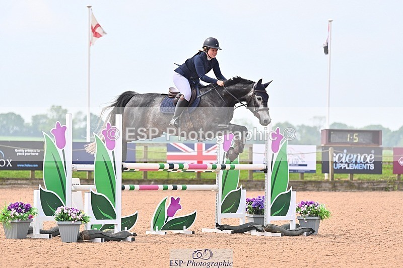 260509-112048-01922 - Cls 26a Snr Foxhunter