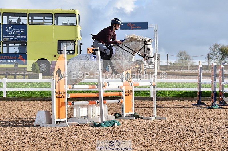 231029A-122856-03305 - Pony Foxhunter & 1.10m Open