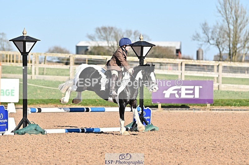 250401-163545-00155 - 60cm classes