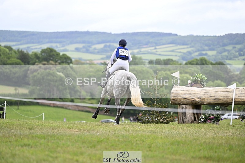 250524A-154655-14079 - C-253-Kirsty.Chabert-GLOBAL.EMPRESS