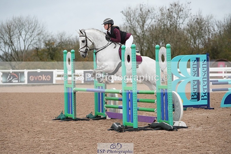 251109-084459-03072 - Cls 15 British Novice and 90cm Open