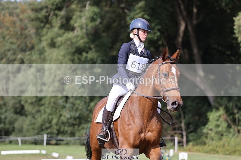 250823A-153640-33163 - PC80 Ride Off