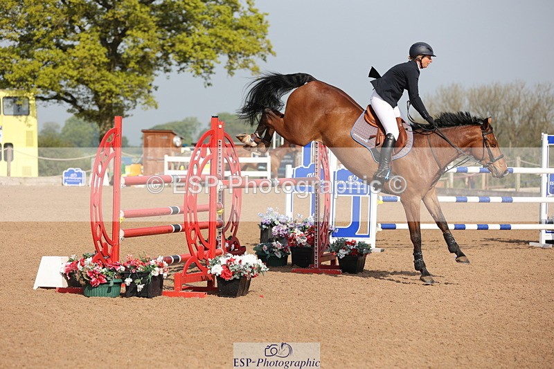 240511A-091929-11019 - Cls 32 Foxhunter