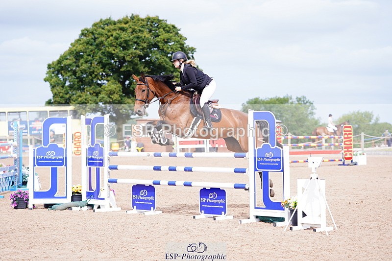 240803A-102818-07213 - Cls 29 Snr Foxhunter