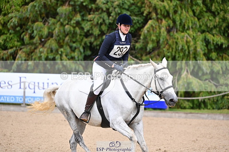 250802A-160703-06596 - F-292-Amy.Sweet-ONLY.BITESIZE