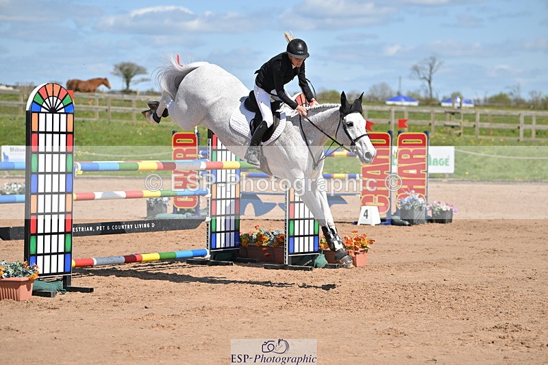 240420A-144655-11816 - Cls 7, 2 Star Medium Tour 1.35m