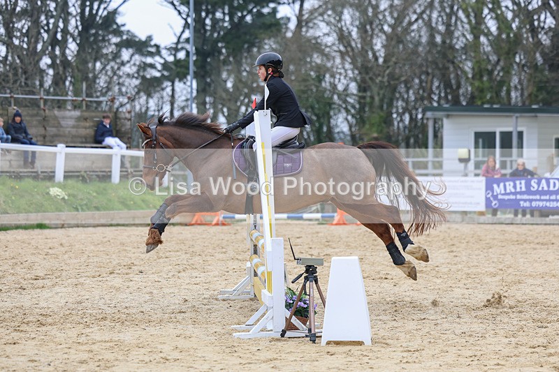 3E7A8174 - Class 11: Junior 70cm