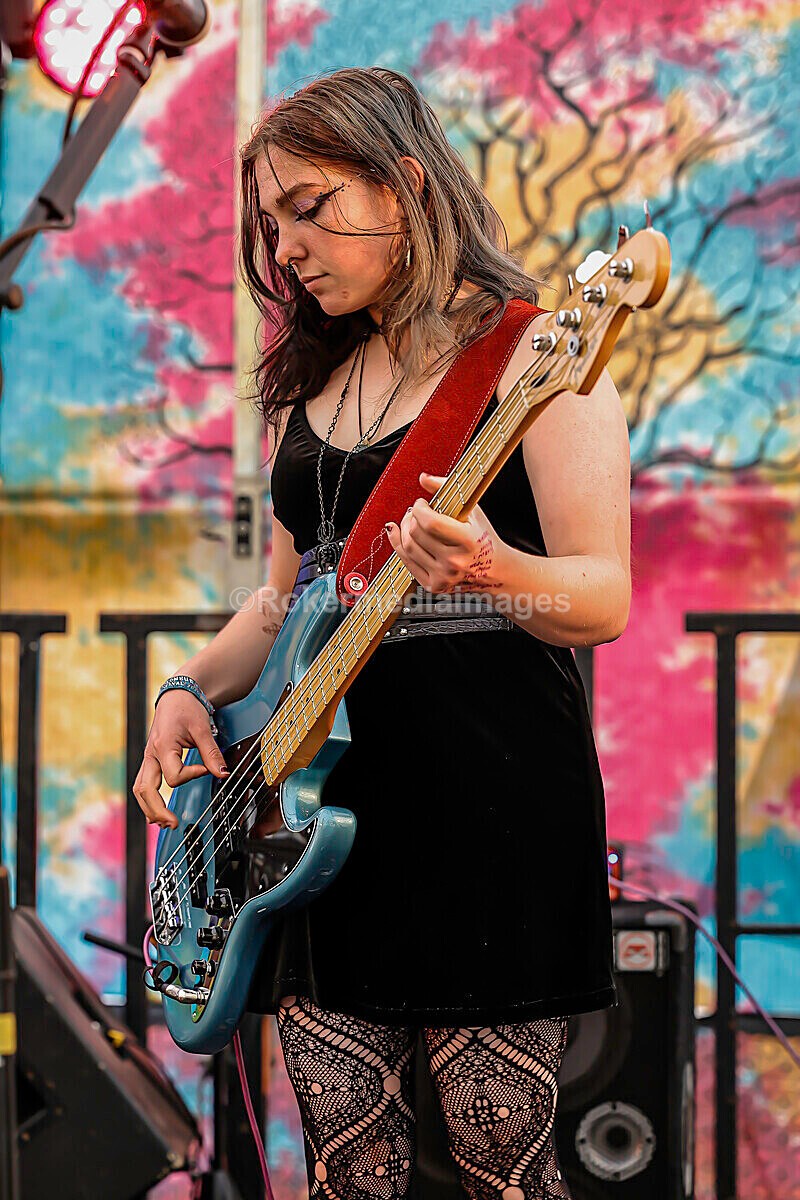 Sunday-6 - MINETY 2025