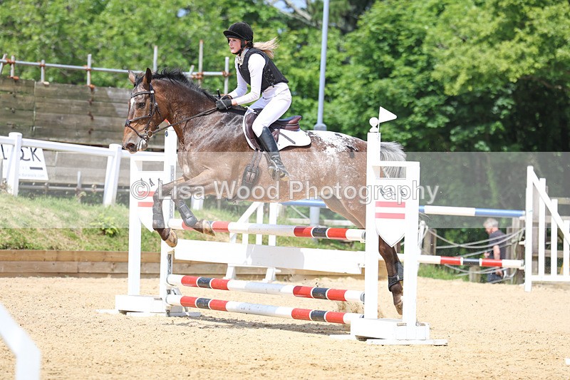 3E7A0390 - Class 10: Senior 95cm open