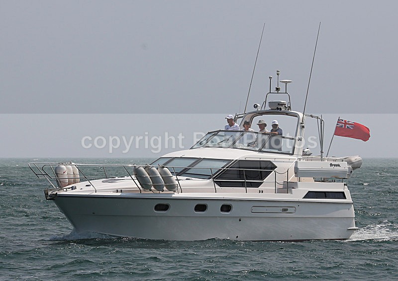 130721 BROOM 39 JERSEY WT7A0436 - Flybridge Cruisers