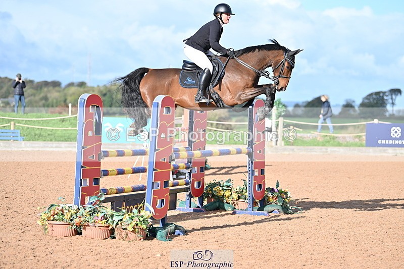 231014A-103007-04112 - Cls 18 Newcomers & 1.10m Open