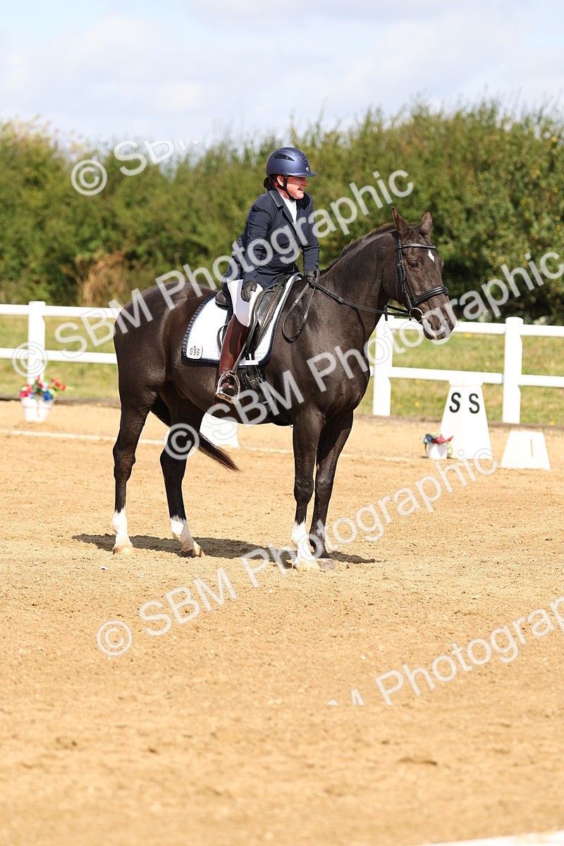 SBM_011689 - Class 1 - Prelim 19 - 10.50-11.46