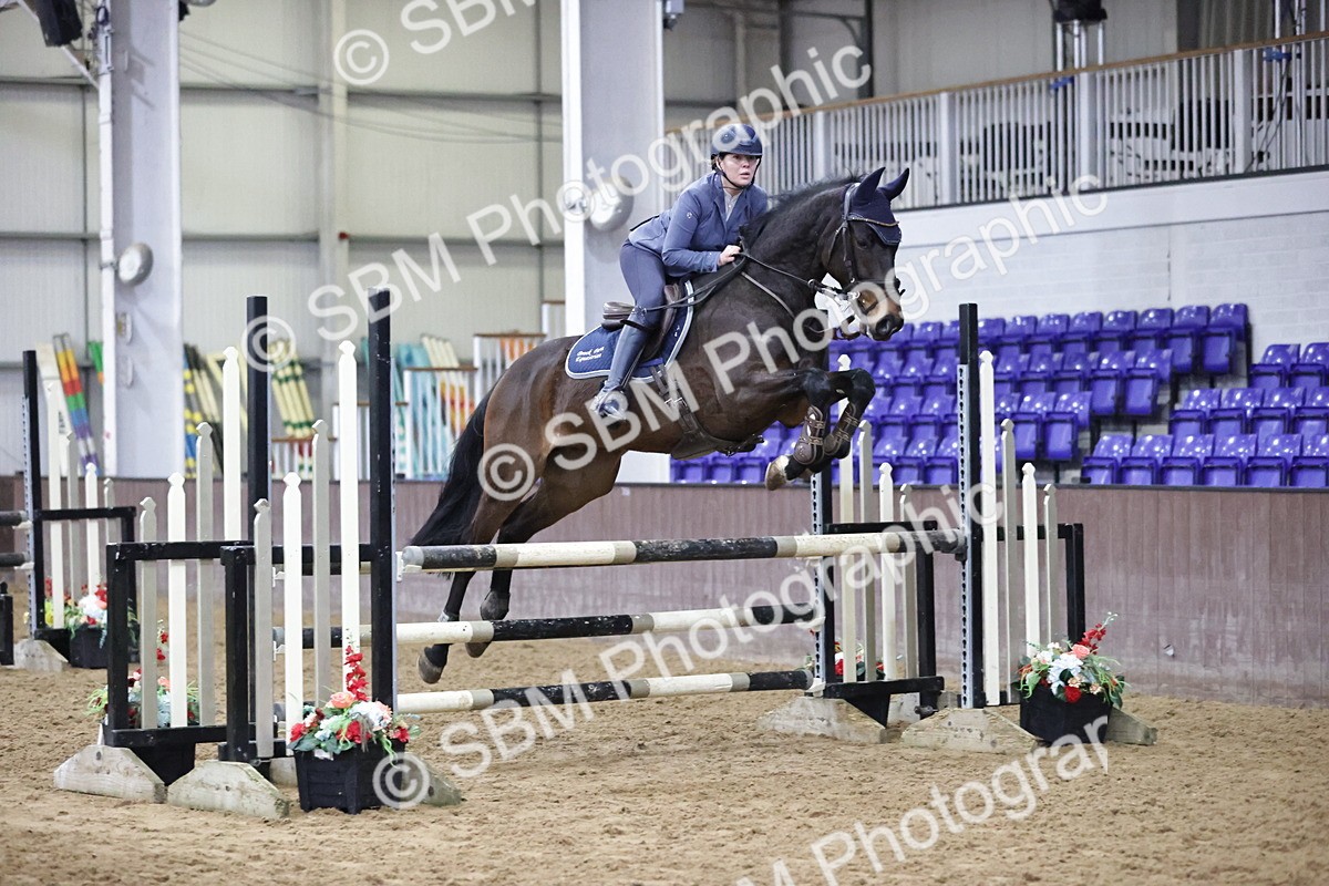 SBM_000614 - Class 3 - Nupafeed Supplements Senior Discovery/ 1m Open