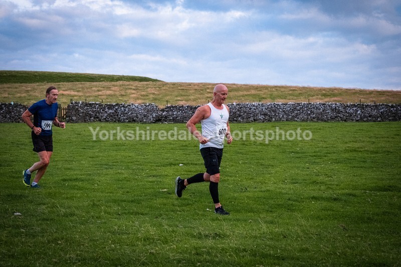 DSCF4193 - Eshton Moor  - Wharfedale Harriers