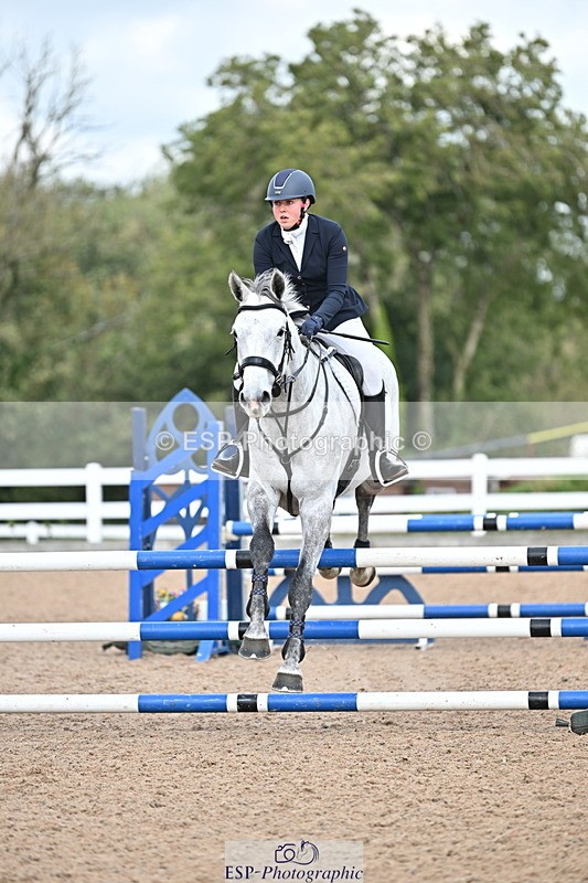 241005A-114749-03562 - SAT Cls 17 95cm Amateur Quali