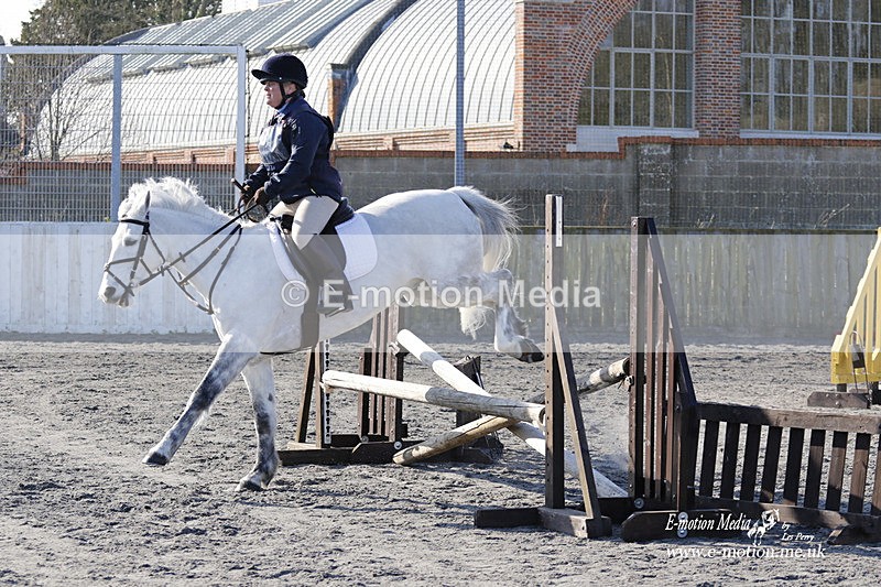 _EST0137 - Bourne Valley Riding Club Winter Showjumping 27/03/22