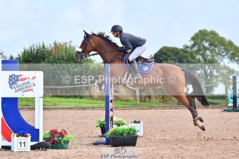 250912-160915-05364 - Cls 13 Snr 1.05m and 1.10m