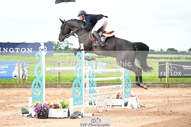 240721A-093245-16886 - Cls 20, 1 Star Gold Tour Jump Off and Presentations