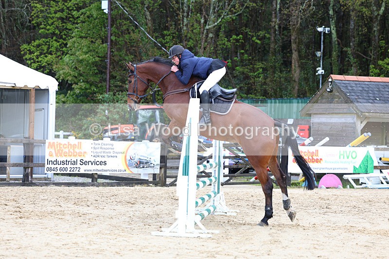 3E7A0752 - Class 4: Senior British Novice/90cm open