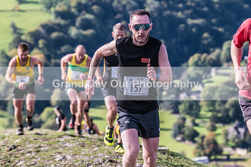 Ilam-127 - Ilam Three Peaks Fell Race (Limestone Series) Sunday 28th September 2025