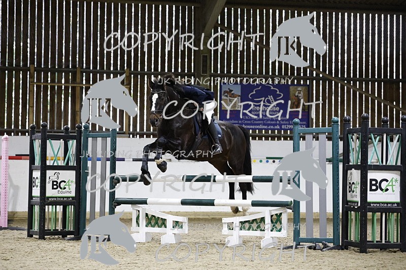 _T0A3731 - 1M Clear Round