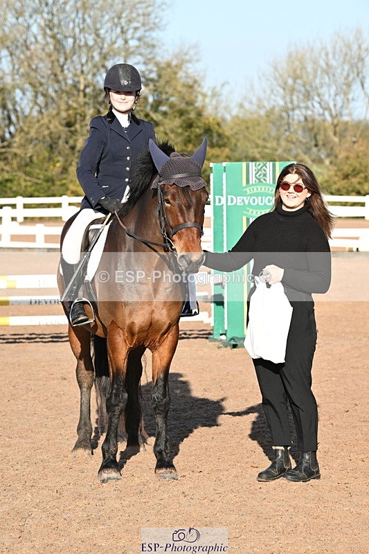 241026A-103209-00166 - SAT Cls 3 Pony Intro 70cm