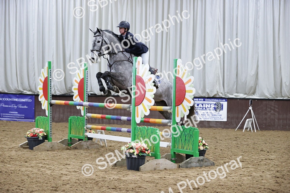 SBM_001488 - Class 4 - Senior Newcomers/ 1.10m Open
